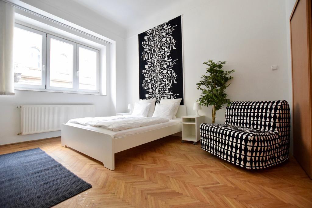 Budget Apartment by Hi5 - Akácfa 4 Budapest Eksteriør billede