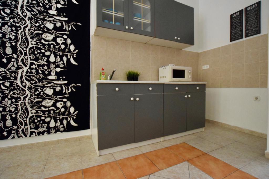 Budget Apartment by Hi5 - Akácfa 4 Budapest Eksteriør billede